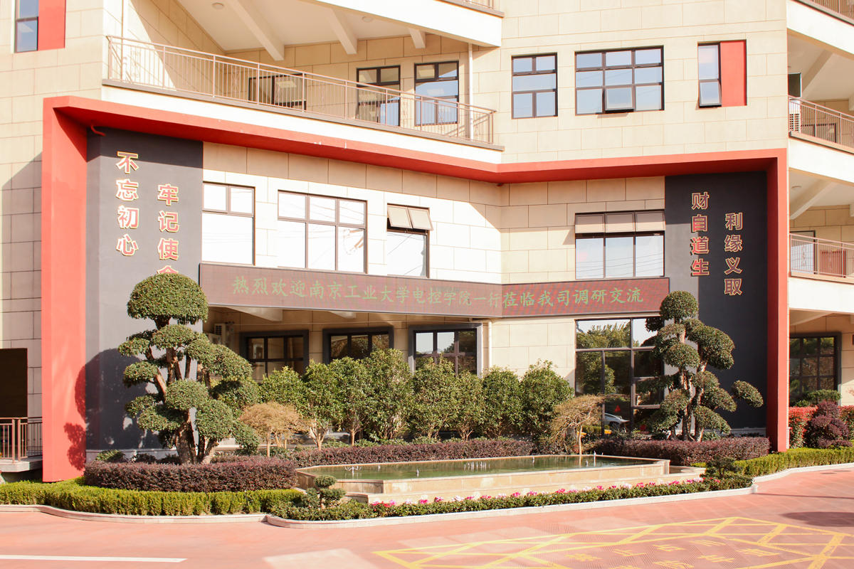 1700446652115798.jpg 4.jpg